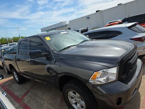 Used 2022 RAM 1500 Tradesman w/ Chrome Plus Package image 5