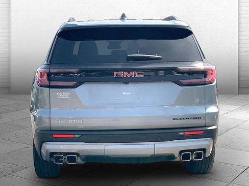 Used 2025 GMC Acadia Elevation FWD image 3