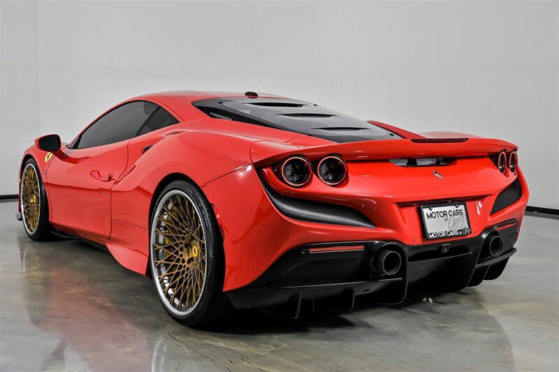 Used 2022 Ferrari F8 Tributo RWD image 7