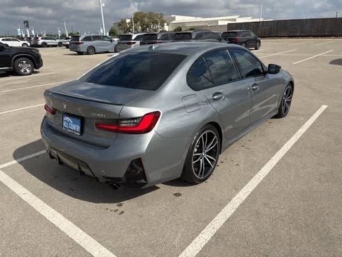 Used 2023 BMW 330i Sedan w/ M Sport Package image 5