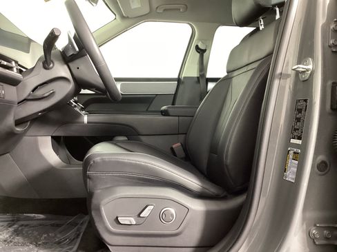 Used 2024 Hyundai Santa Fe SEL image 21