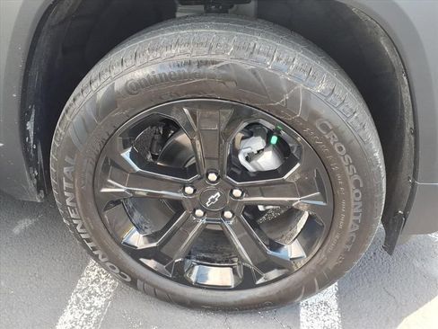 Used 2026 Chevrolet Equinox LT w/ Midnight Edition AWD/4WD image 16