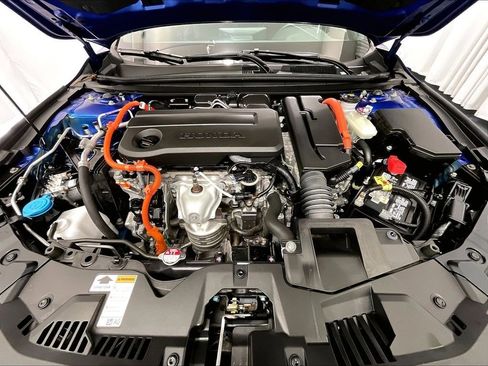 Used 2024 Honda Accord Sport image 29