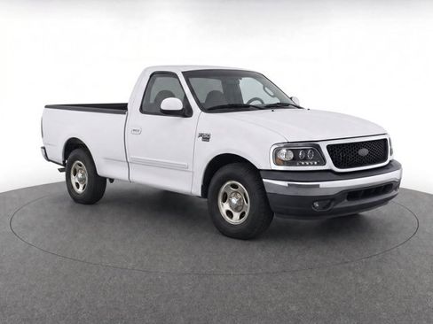 Used 2001 Ford F150 XL RWD image 3