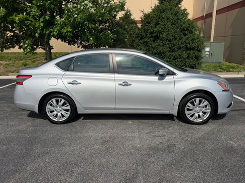 Used 2015 Nissan Sentra SL FWD image 7