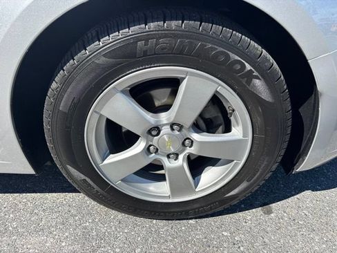 Used 2013 Chevrolet Cruze LT FWD image 20