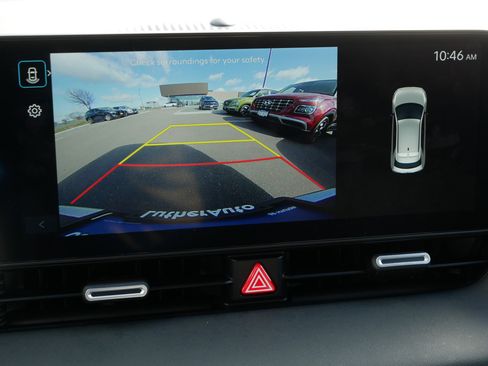 Used 2025 Hyundai Ioniq 5 SE image 27