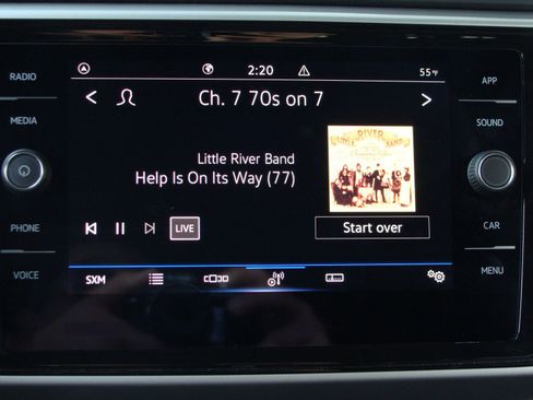 Used 2022 Volkswagen Atlas SE w/ Black Wheel Package image 18