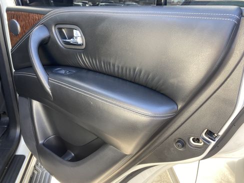 Used 2020 Nissan Armada SL w/ Premium Package RWD image 22