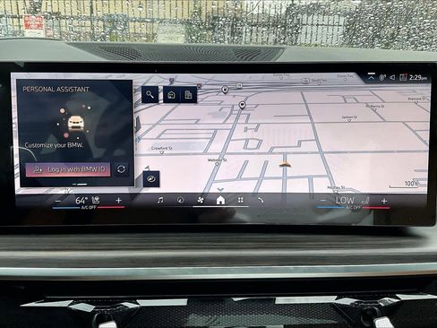 Used 2026 BMW X5 xDrive50e w/ Climate Comfort Package image 34