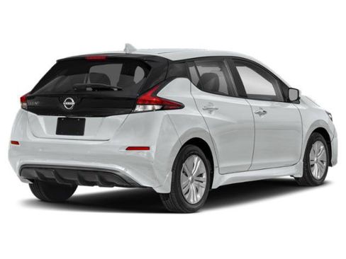 Used 2025 Nissan Leaf S FWD image 2
