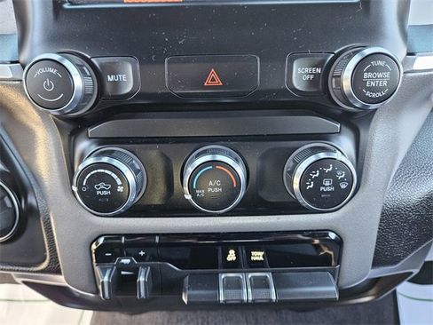 Used 2024 RAM 2500 Big Horn w/ Bed Utility Group image 25