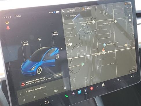 Used 2021 Tesla Model 3 Standard Range Plus image 17