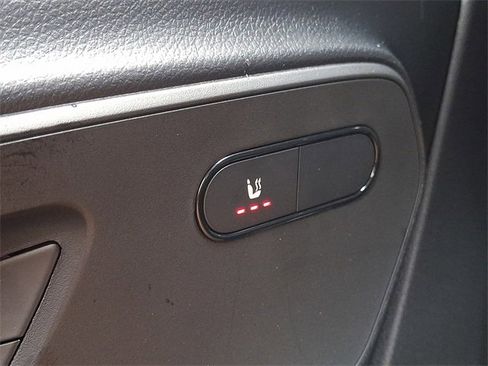 Used 2025 Mercedes-Benz Sprinter 2500 image 24