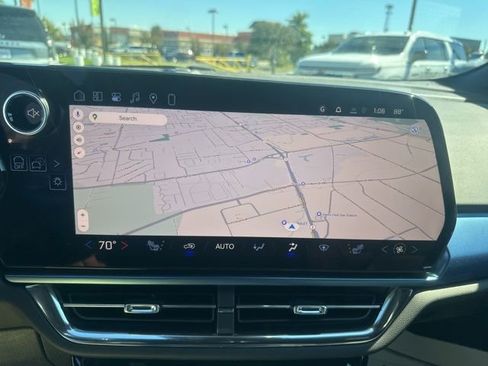 New 2026 Chevrolet Equinox EV LT image 23