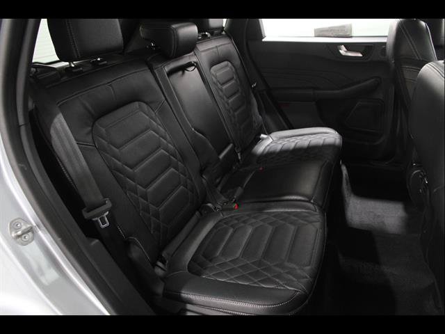 Certified 2023 Ford Escape Platinum w/ Premium Technology Package AWD/4WD image 19