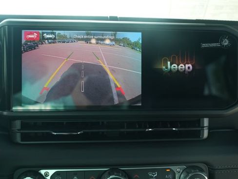 New 2026 Jeep Wrangler Unlimited Sahara AWD/4WD image 26