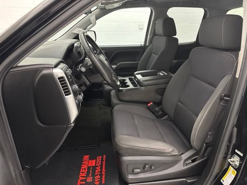 Used 2017 Chevrolet Silverado 1500 LT w/ Midnight Edition AWD/4WD image 16