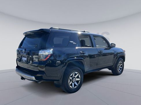 Used 2022 Toyota 4Runner TRD Off-Road Premium w/ Moonroof Package image 7
