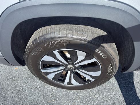 Used 2026 Volkswagen Atlas SE AWD/4WD image 6