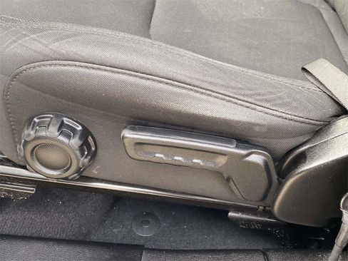 Used 2022 Jeep Wrangler Unlimited Sport image 50