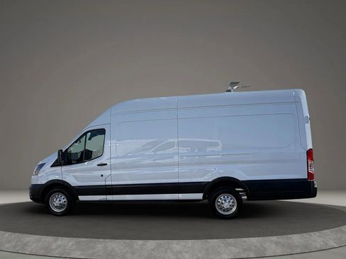 Used 2023 Ford Transit 250 148 High Roof Extended AWD image 4