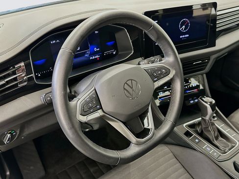 Used 2025 Volkswagen Jetta S FWD image 18