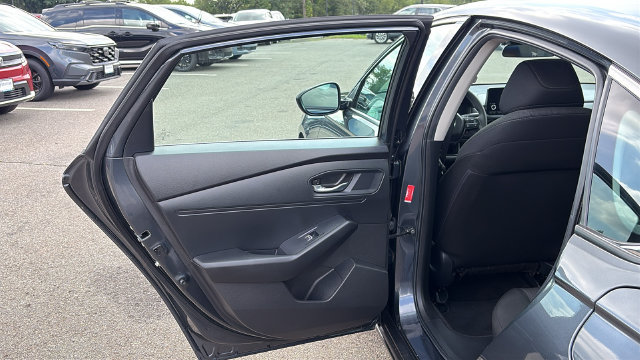 Used 2024 Honda Accord EX image 22
