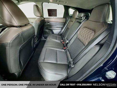 Certified 2025 Nissan Murano Platinum w/ Cargo Package AWD/4WD image 26