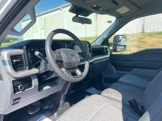 Used 2024 Ford F350 XL w/ Snow Plow/Camper Package AWD/4WD image 27