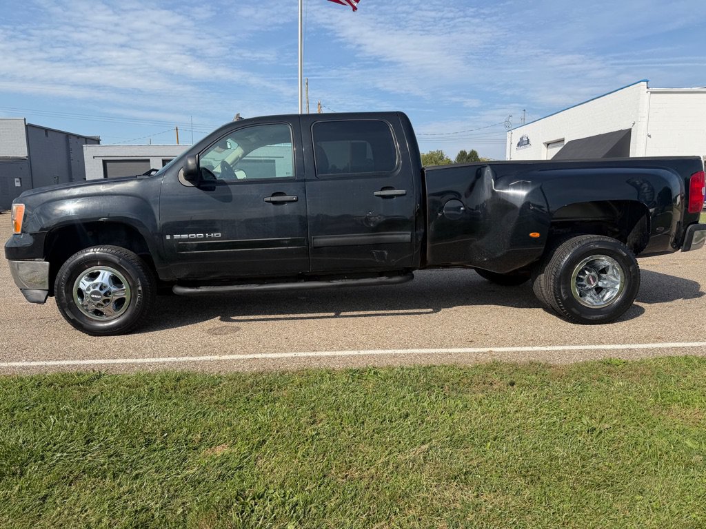 Used 2008 GMC Sierra 3500 SLE AWD/4WD image 8