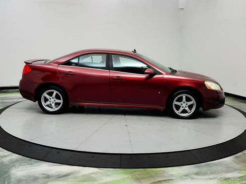 Used 2009 Pontiac G6 Sedan w/ Sport Package 2 FWD image 4