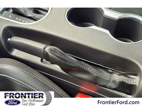 Used 2019 Ford Mustang Premium image 27