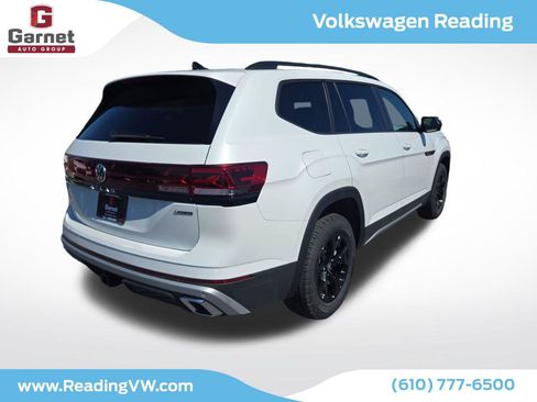 New 2026 Volkswagen Atlas Peak Edition AWD/4WD image 5