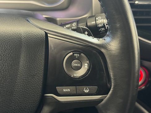 Used 2019 Honda Pilot Touring image 35
