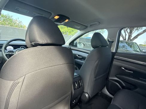 Used 2024 Hyundai Tucson SEL FWD image 16
