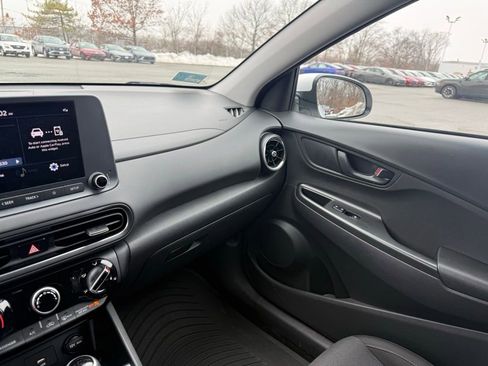 Used 2023 Hyundai Kona SEL w/ Cargo Package image 38