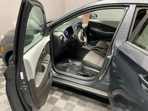 Used 2020 Hyundai Kona SEL Plus AWD/4WD image 14