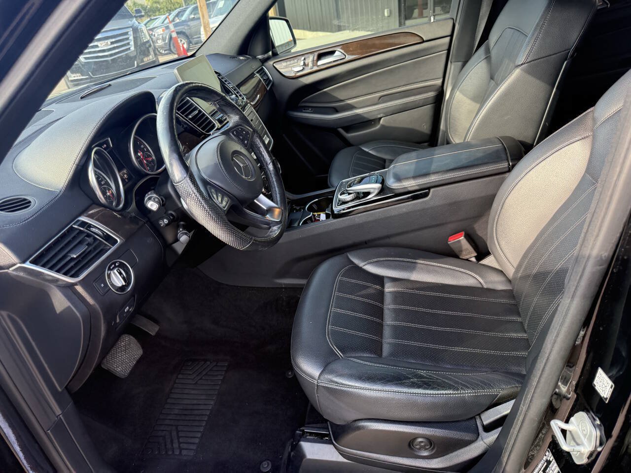 Used 2017 Mercedes-Benz GLS 450 4MATIC w/ Premium Package image 20