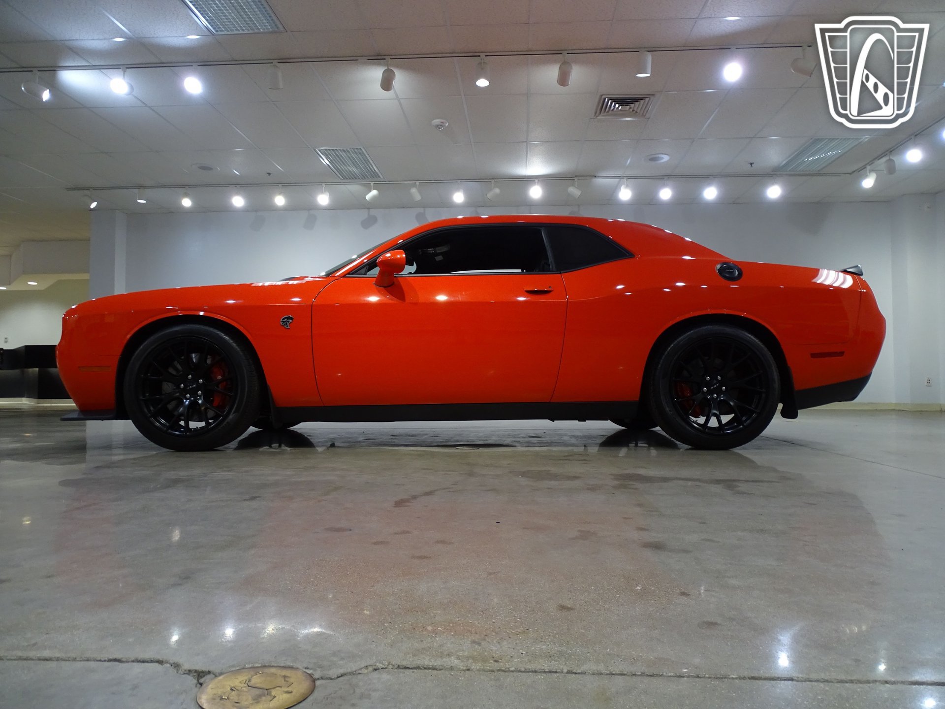 Used 2016 Dodge Challenger SRT Hellcat RWD image 7