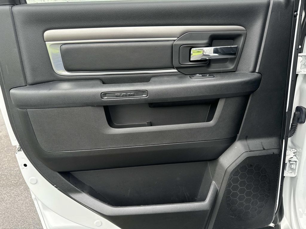 Used 2021 RAM 1500 Warlock w/ Luxury Group AWD/4WD image 18