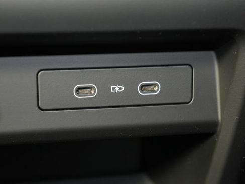 New 2026 Porsche Cayenne Coupe AWD/4WD image 37