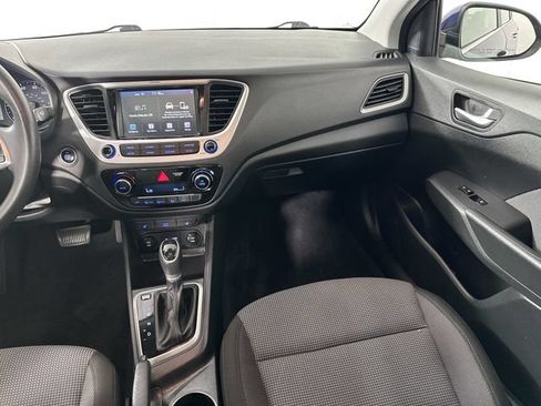 Used 2022 Hyundai Accent Limited w/ Cargo Package FWD image 26