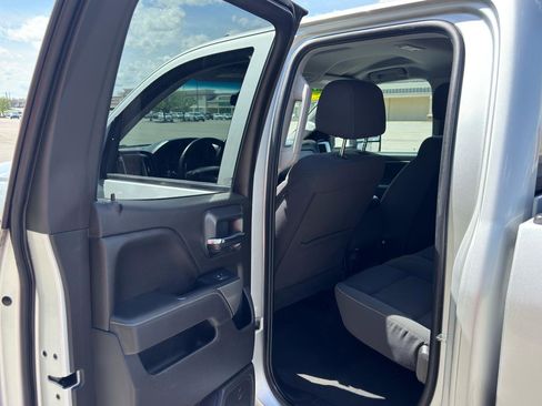 Used 2019 Chevrolet Silverado 1500 LT image 36