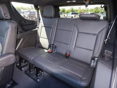 Used 2022 Chevrolet Tahoe LT w/ LT Signature Plus Package AWD/4WD image 14