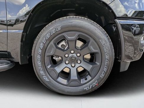 New 2026 RAM 1500 Express AWD/4WD image 10