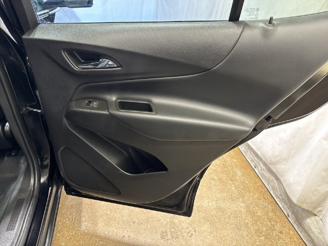 Used 2024 Chevrolet Equinox LT FWD image 25