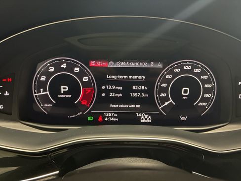 Used 2025 Audi RS Q8 performance image 11