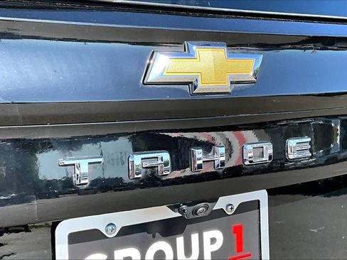 Used 2025 Chevrolet Tahoe LT AWD/4WD image 30