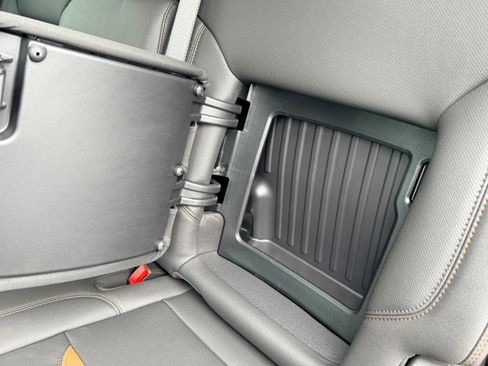 New 2026 GMC Sierra 1500 AT4 w/ AT4 Premium Package image 10